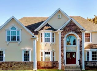 10 Interlaken Rd, Monmouth Junction, NJ 08852