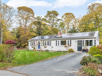 128 Lakeside Dr, Barnstable, MA, 02630