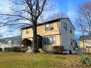 119 Franklin Ave, East Northport, NY 11731
