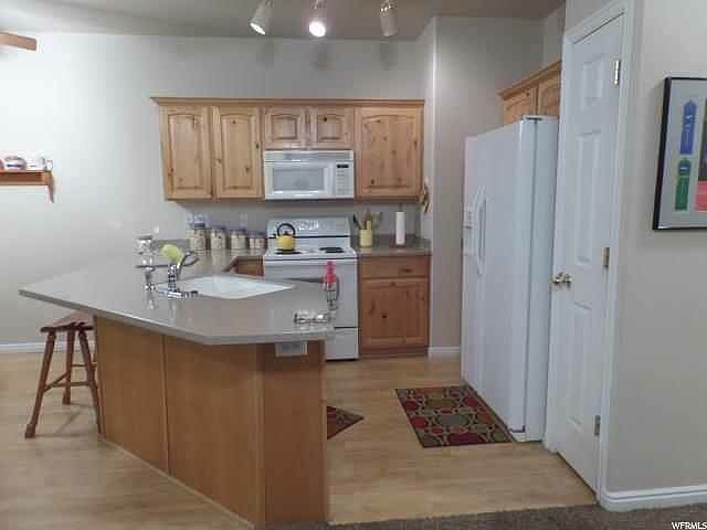 1st image of 10774 S Wyngate Park Dr
