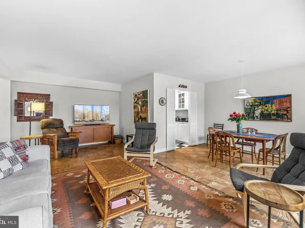 5410 Connecticut Ave NW APT 811, Washington, DC 20015