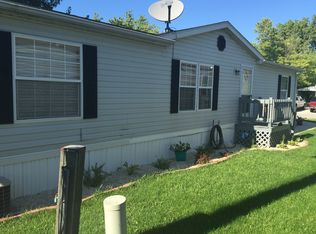 231 Lakeview Dr, Millbury, OH 43447