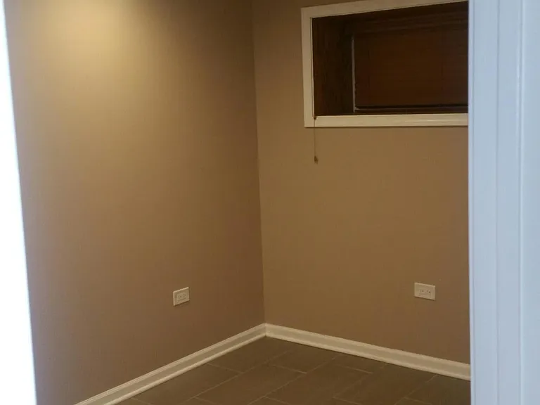 2150 N Kenneth Ave — Photo 43