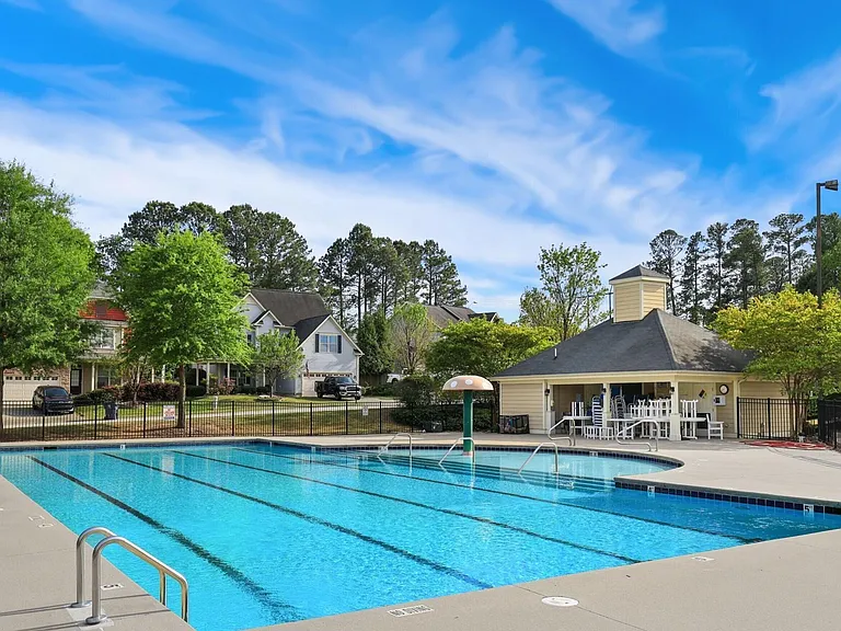 202 Cypress Hill Ln — Photo 33