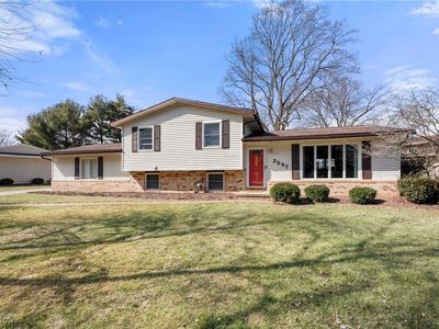 3597 Donegal Dr NE, Canton, OH, 44721
