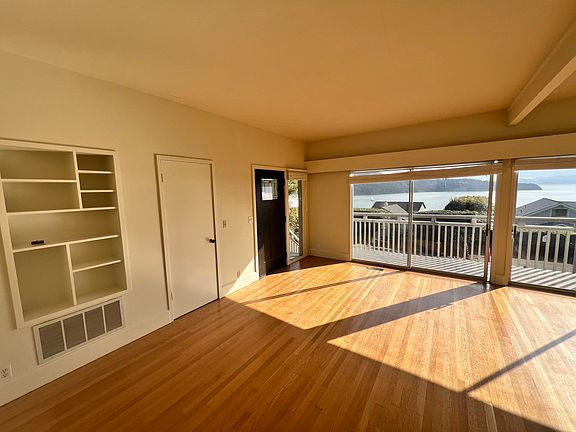 2nd image of 2345 Paradise Dr