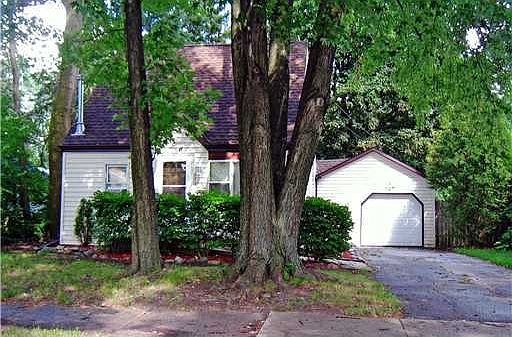 1st image of 556 E Spartan Ave