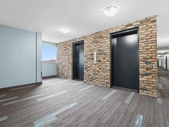 5th image of 4902 37th St