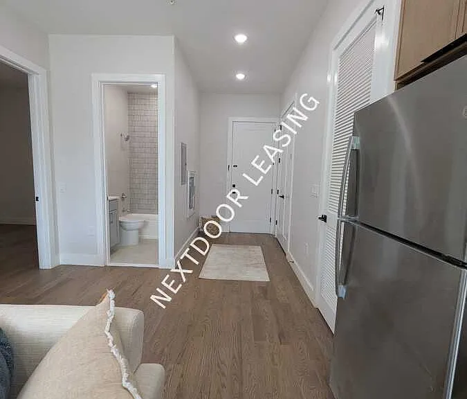 40 Lembeck Ave #201M — Photo 2