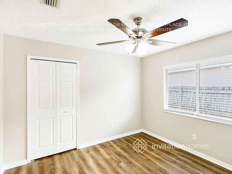 13405 Prestwick Dr — Photo 12