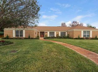6556 Lake Charlene Dr, Pensacola, FL 32506