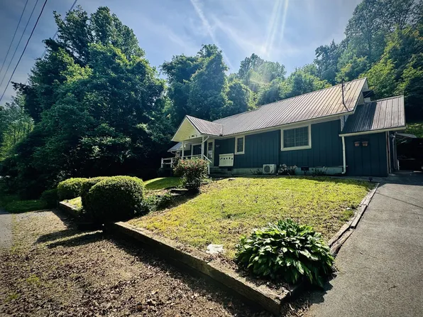 315 Elbow Ln, Gatlinburg, TN 37738