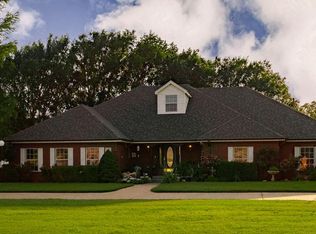 25 Independence Dr, Elk City, OK 73644