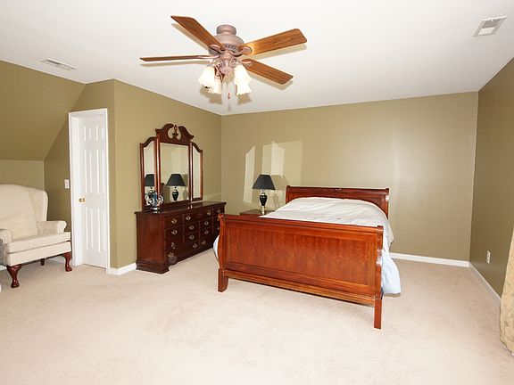 5th image of 5500 Kimbermere Ct