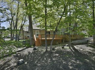 2764 Upland Ln N, Plymouth, MN 55447