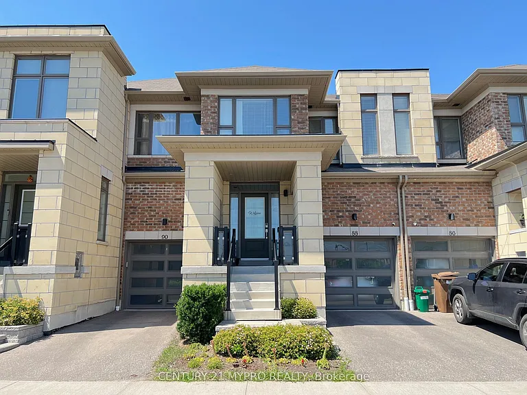 88 Donald Fleming Way — Photo 1