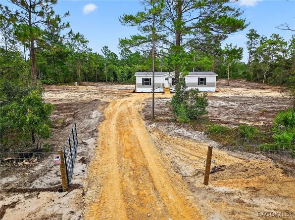 8159 N Dacca Ter, Dunnellon, FL 34433