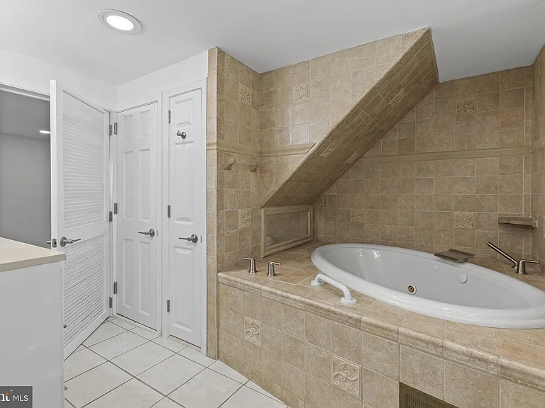 7212 Bay Front Rd — Photo 27
