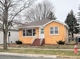 8824 S Talman Ave, Evergreen Park, IL 60805