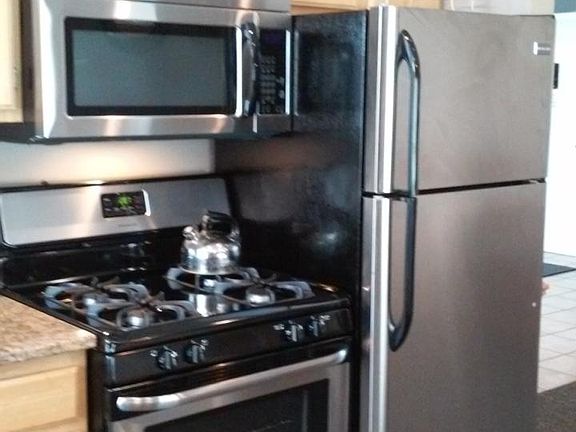 3rd image of 1701 Kayla Ln APT 2B