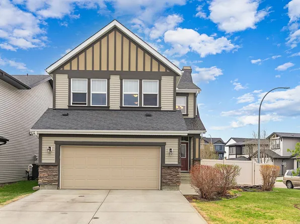 22131 95th Ave NW, Edmonton, AB T5T 4N3