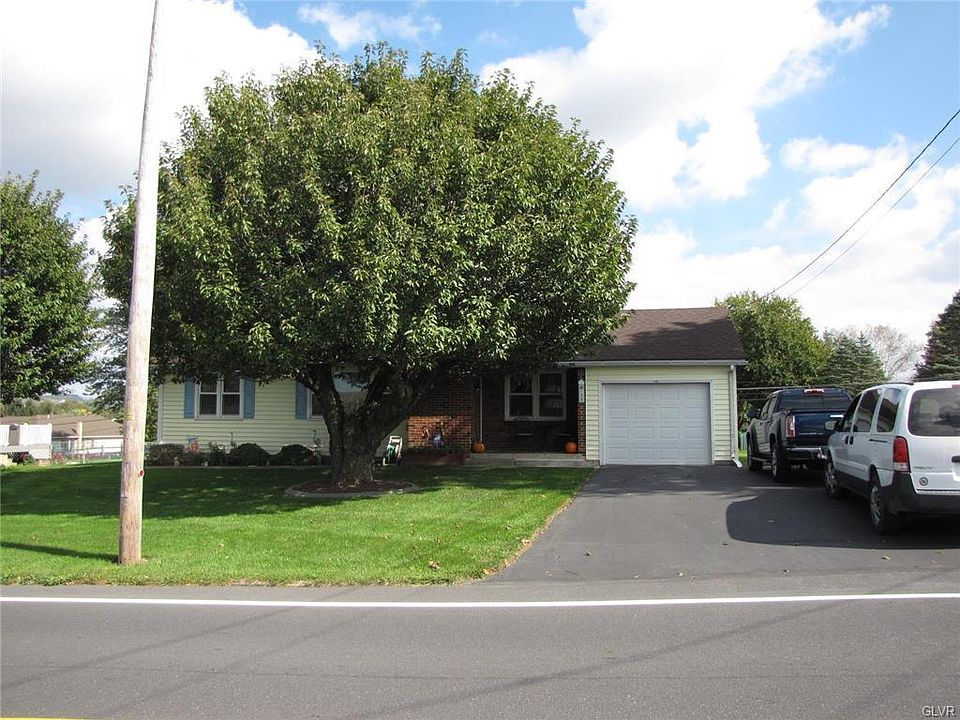155 N 8th St, Tatamy, PA 18085 Zillow