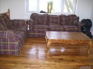 21 Bertram St, Islip, NY 11751