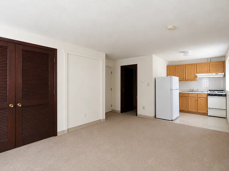 147 Summer St #22 — Photo 1
