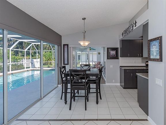 4th image of 5050 Southern Pine Cir