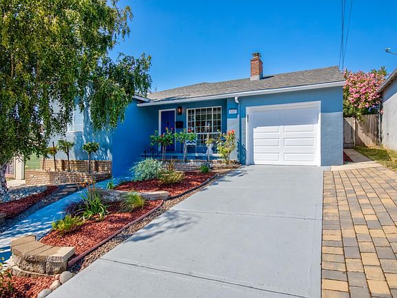 4th image of 141 Anza Way