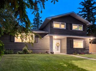 7319 E Keewatin St SW, Calgary, AB T2V 2M6