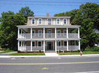 18 Cocasset St APT 4, Foxboro, MA 02035