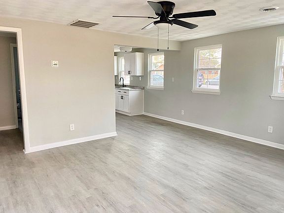 3rd image of 9422-9424 Peachtree St #9422