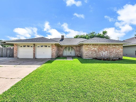 2nd image of 905 N Amy Drive