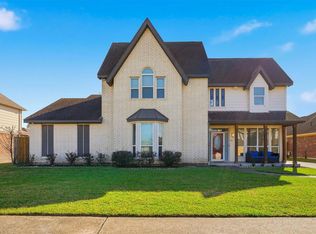 7927 Wolfield Ln, Houston, TX 77071