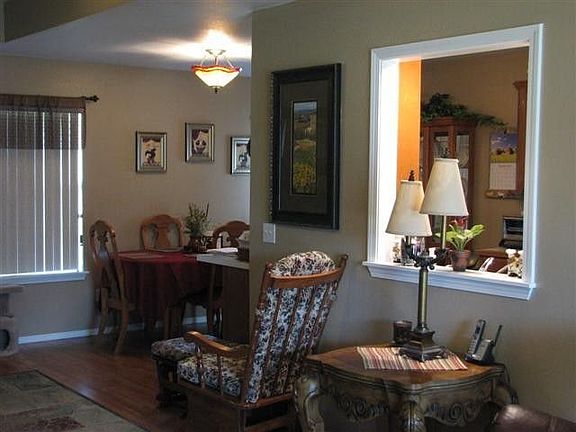 5th image of 2204 Green Meadows Cir