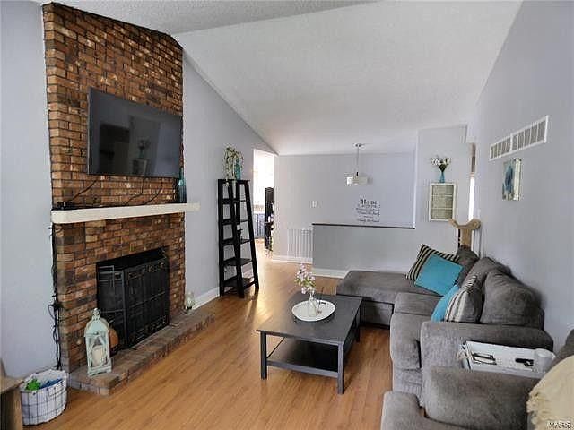 1st image of 2469 Crystal Lawn Ct