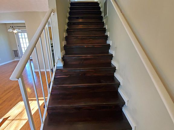 2nd image of 6025 Autumn Oaks Ln