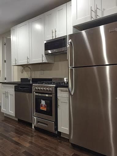 1st image of 720 W 181st St APT 31