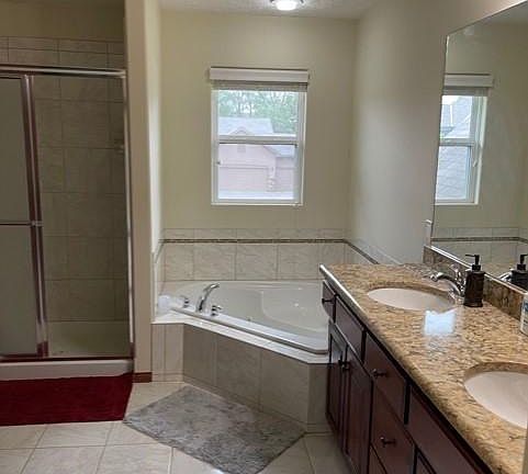 2nd image of 5713 S 165th St