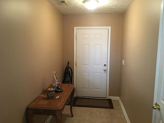 2nd image of 334 Camden Cir