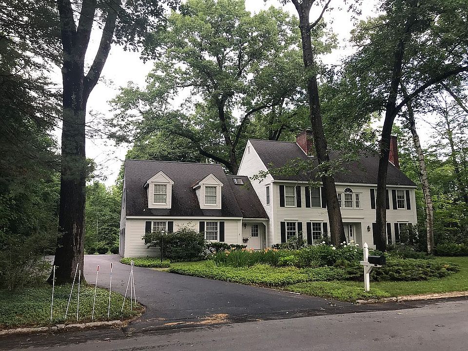 1st image of 17 Roberts Ln