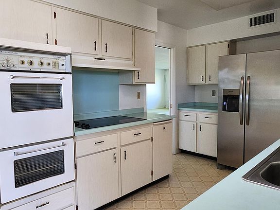 5th image of 10734 W HATCHER Road