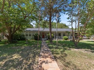 165 Meadow Heath St, Gun Barrel City, TX 75156