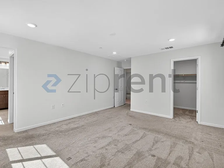 580 Rosedale Way — Photo 27