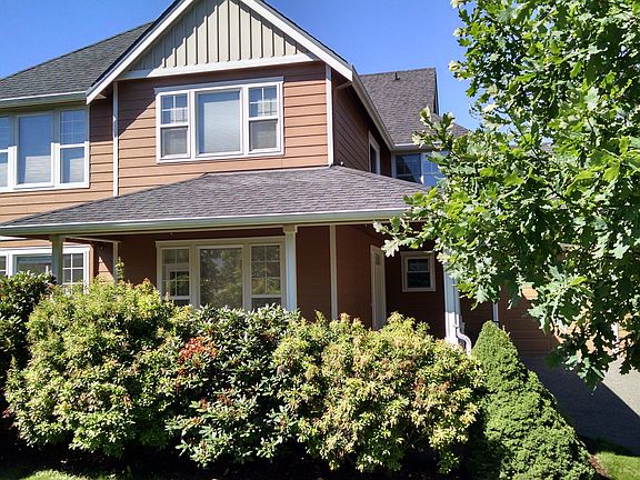 2nd image of 1549 Richmond Ave