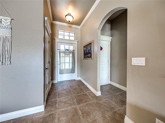 5th image of 19212 Everwood Dr