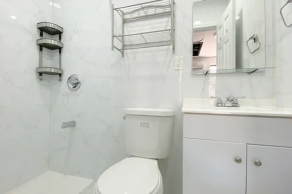 Rented by Nest Seekers International | media 8
