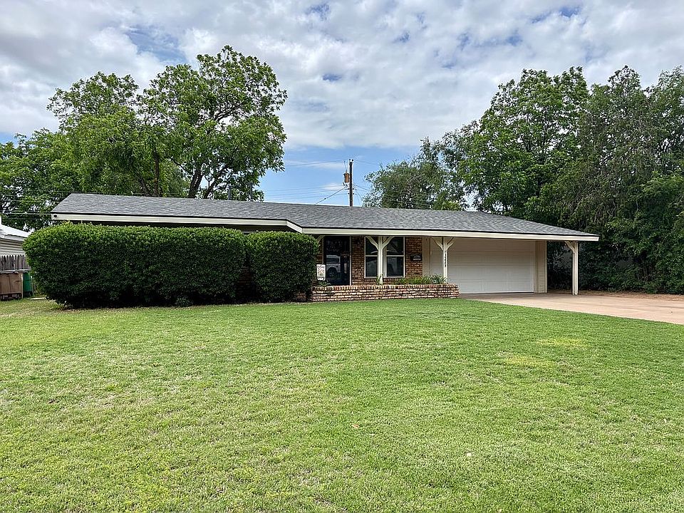1st image of 3223 Stanford Dr