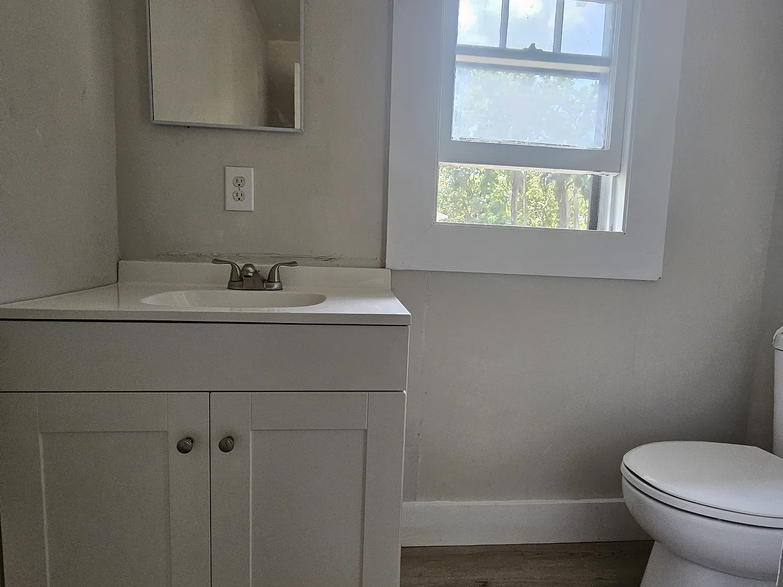 2 bed, 700 sqft, $1,550 — Photo 3